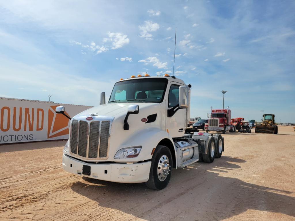 Image of Peterbilt 579 Primary image