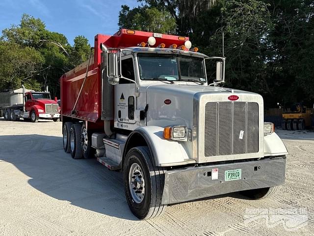 Image of Peterbilt 365 equipment image 2