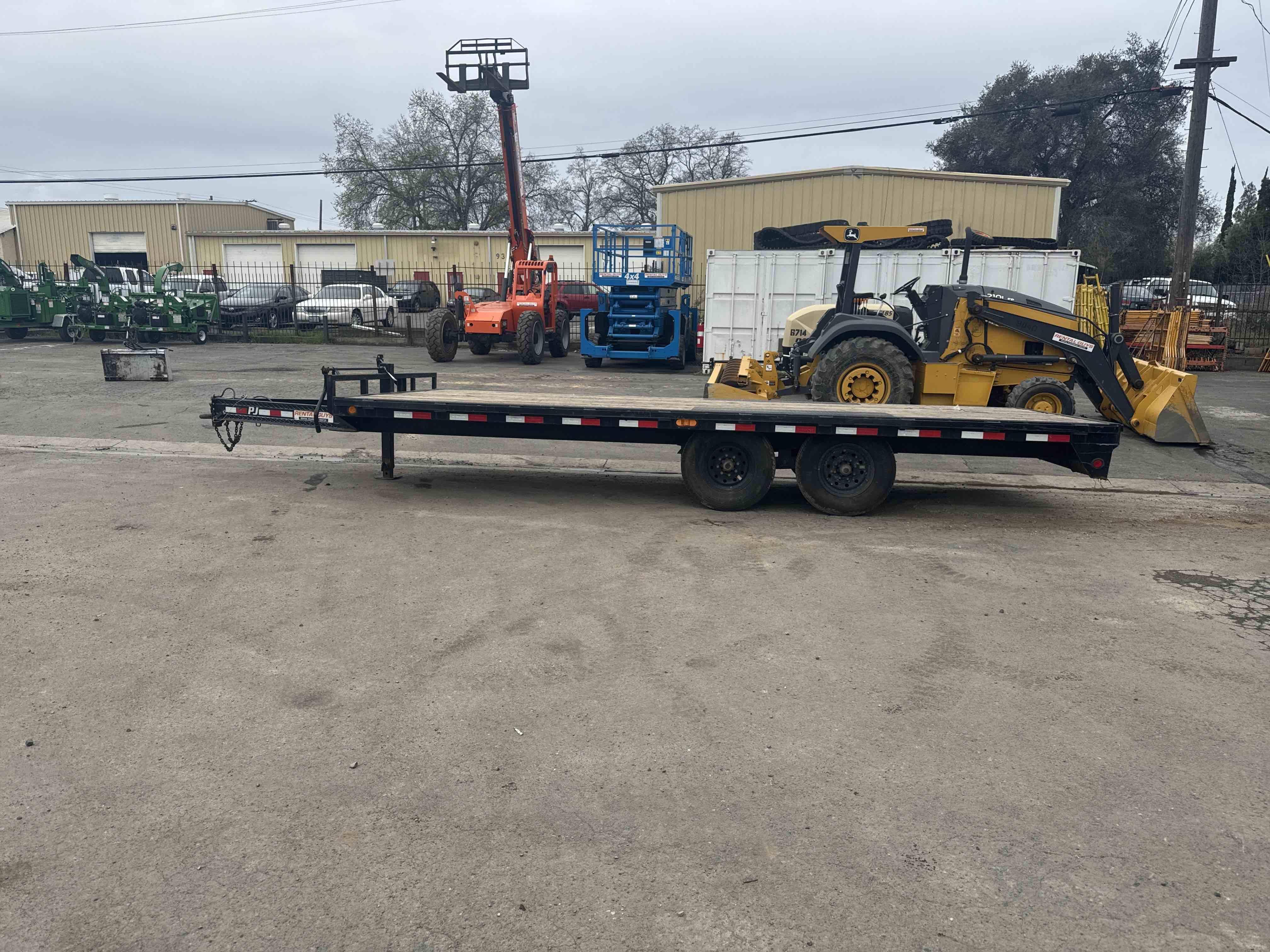 2020 PJ Undetermined Equipment Image0
