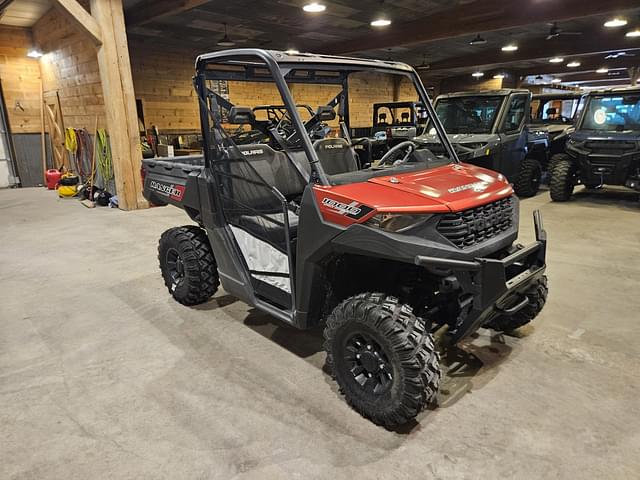 Image of Polaris Ranger 1000 Premium equipment image 1