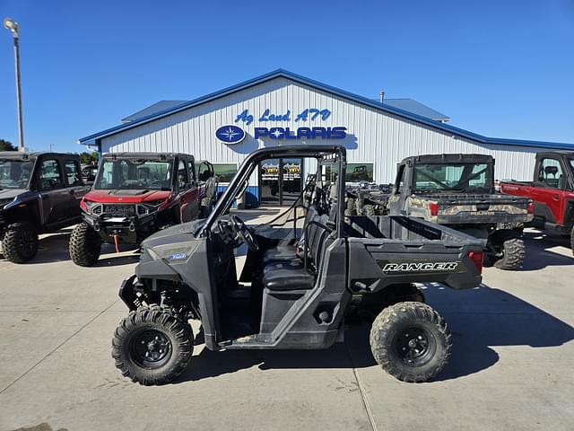 Image of Polaris Ranger 1000 equipment image 2