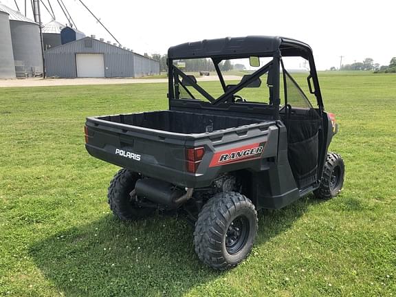 Image of Polaris RANGER 4X4 equipment image 4
