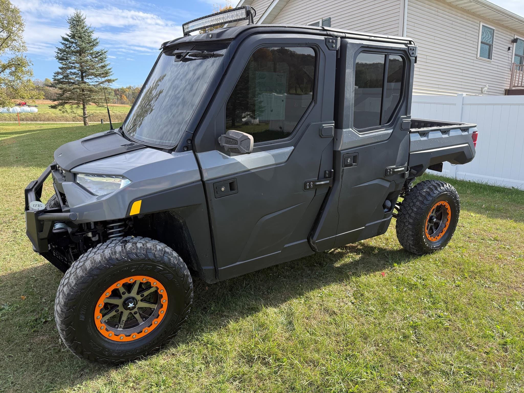 2020 Polaris Ranger Crew XP 1000 Northstar Premium Equipment Image0