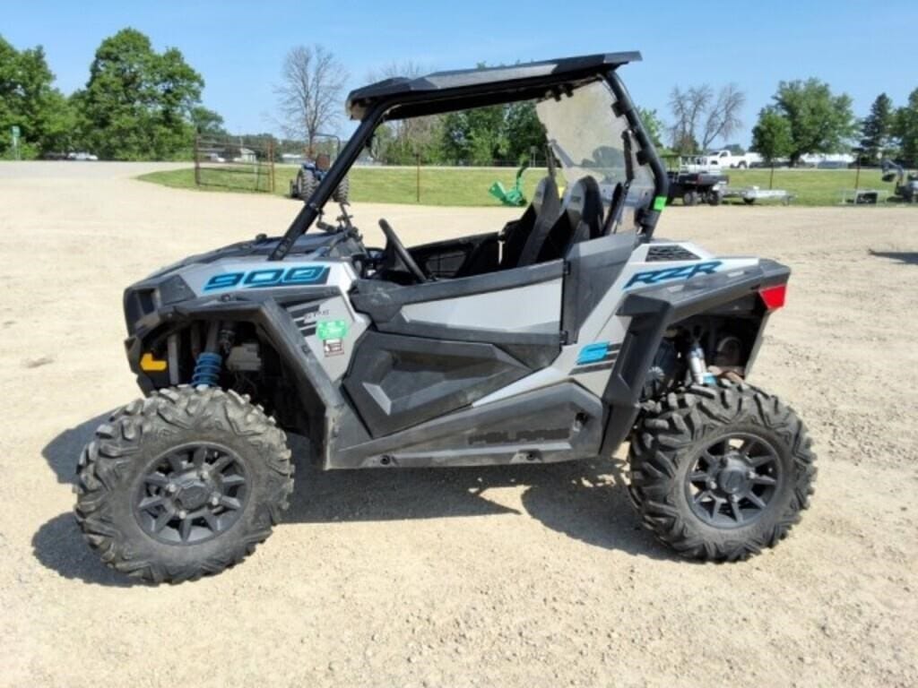 2020 Polaris RZR 900 Equipment Image0