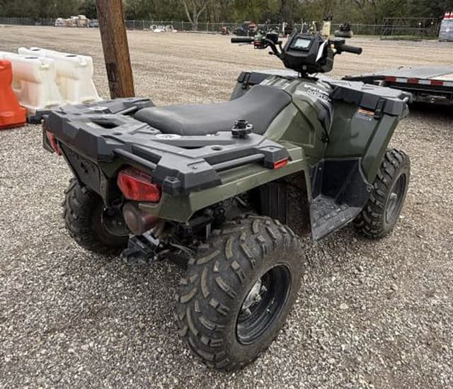 Image of Polaris Sportsman 450 equipment image 2