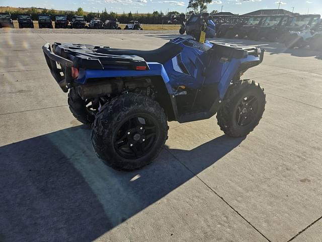 Image of Polaris Sportsman 570 equipment image 4