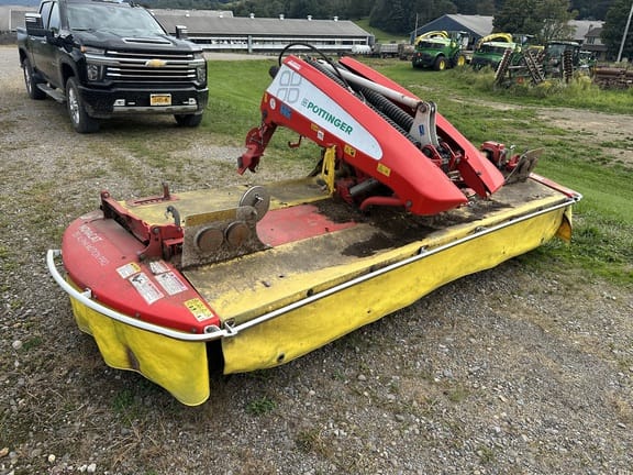 2020 Pottinger Novacat 351 Alpha Motion Pro Equipment Image0