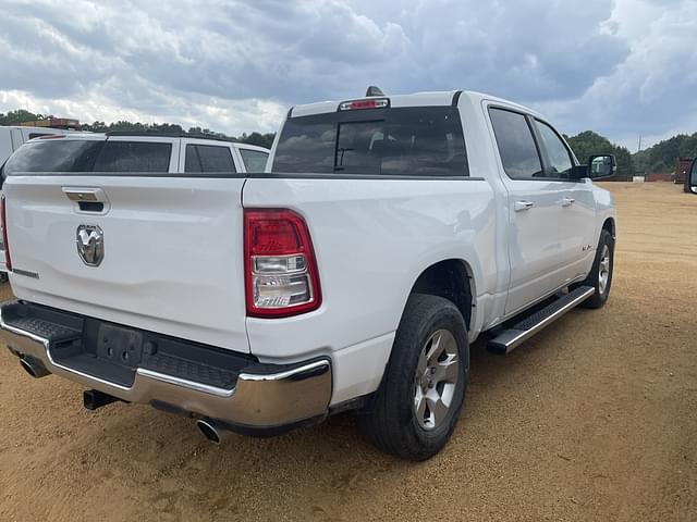 Image of Dodge Ram 1500 equipment image 2