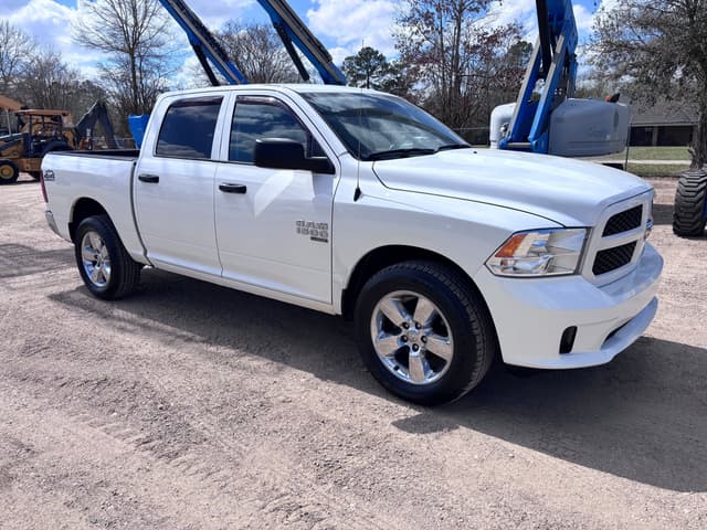 Image of Dodge Ram 1500 equipment image 1