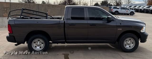 Image of Dodge Ram 1500 equipment image 3