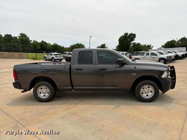 Image of Dodge Ram 1500 equipment image 3
