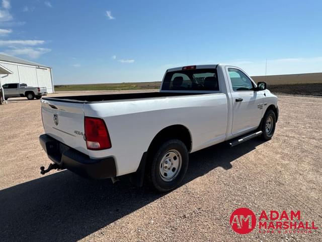 Image of Dodge Ram 1500 equipment image 4