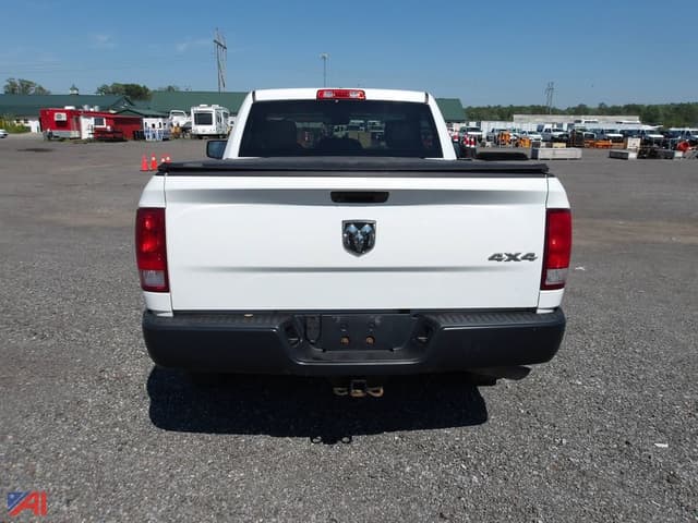 Image of Dodge Ram 1500 equipment image 3