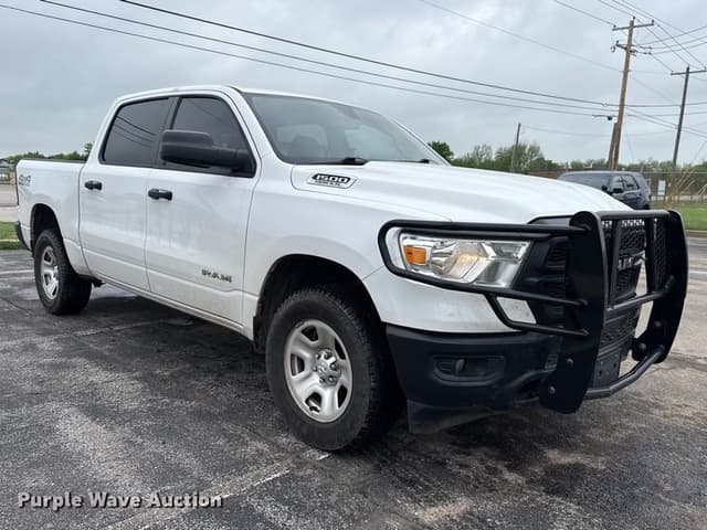 Image of Dodge Ram 1500 equipment image 2