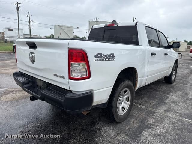 Image of Dodge Ram 1500 equipment image 4