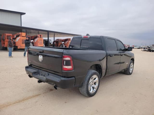 Image of Dodge Ram 1500 equipment image 4