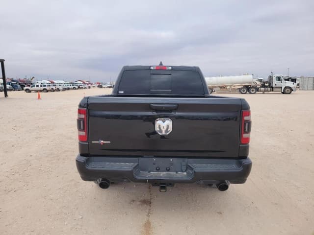 Image of Dodge Ram 1500 equipment image 3