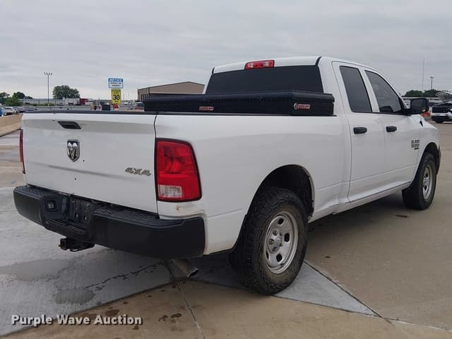 Image of Dodge Ram 1500 equipment image 4