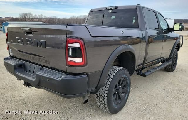 Image of Dodge Ram 2500 equipment image 4