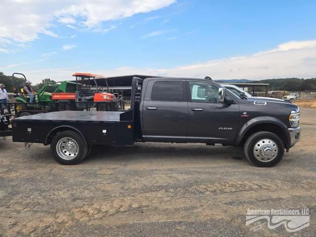 Image of Dodge Ram 4500 equipment image 3