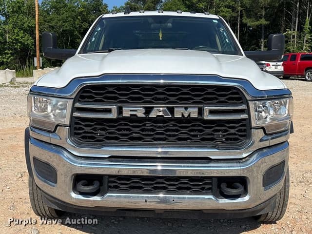 Image of Dodge Ram 5500 equipment image 1