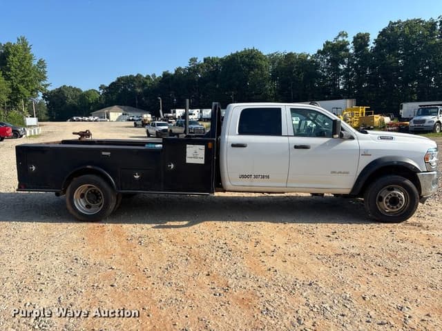Image of Dodge Ram 5500 equipment image 3