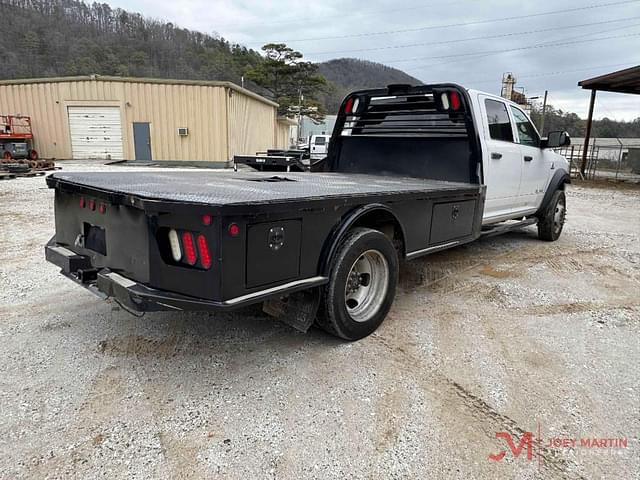 Image of Dodge Ram 5500 equipment image 3