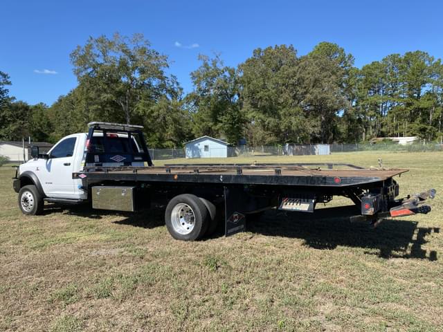 Image of Dodge Ram 5500 equipment image 2