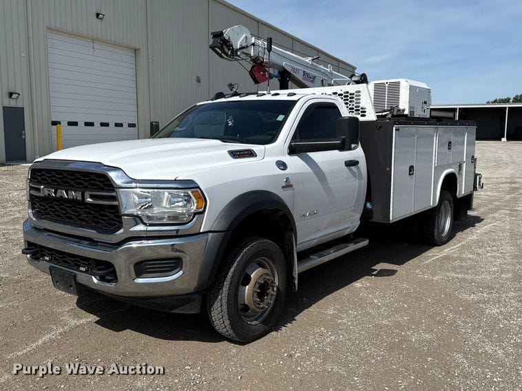 2020 Dodge Ram 5500 Equipment Image0