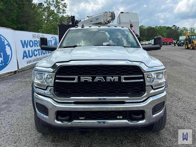 Image of Dodge Ram 5500HD equipment image 2