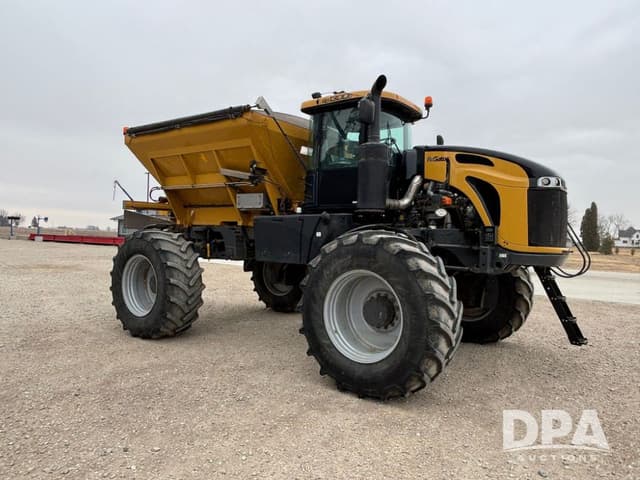 Image of RoGator RG1300 equipment image 1