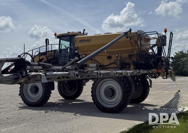 Image of RoGator RG1300C equipment image 3