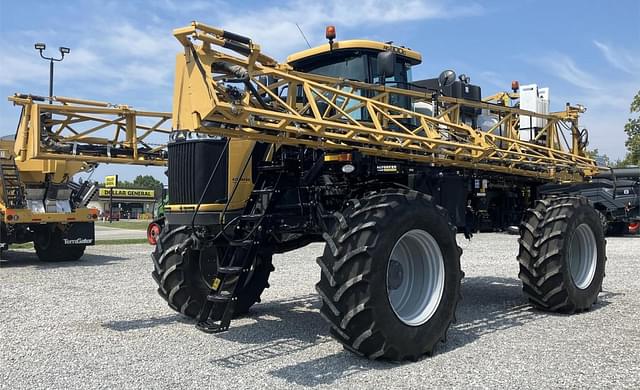 Image of RoGator RG1100C equipment image 1