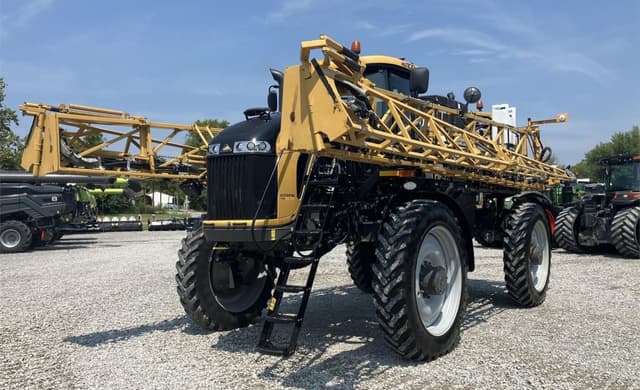 Image of RoGator RG1100C equipment image 1