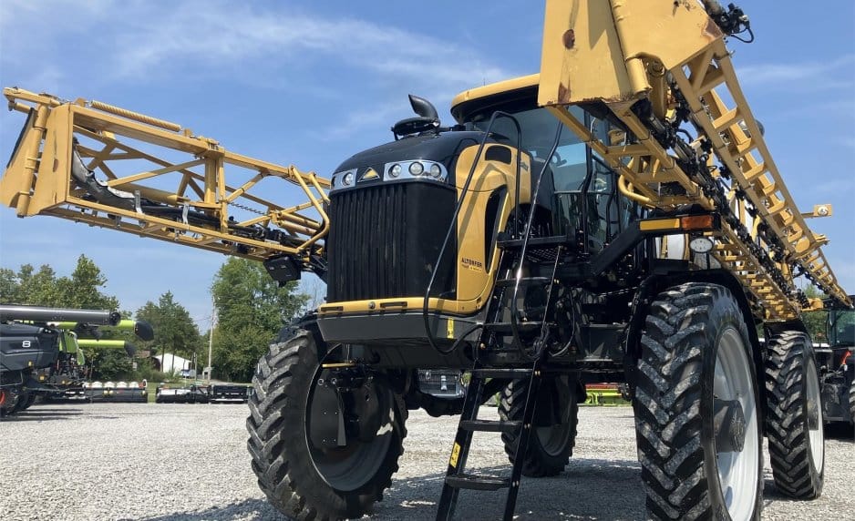 2020 RoGator RG1100C Equipment Image0