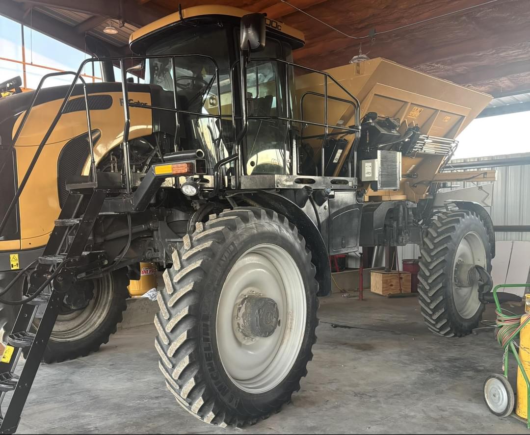 Image of RoGator RG1100C Primary image