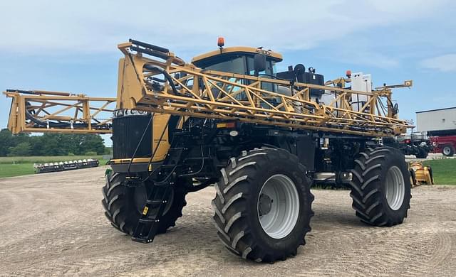 Image of RoGator RG1100C equipment image 1