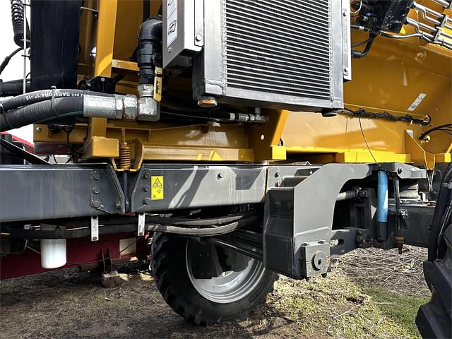 Image of RoGator RG1100C equipment image 2