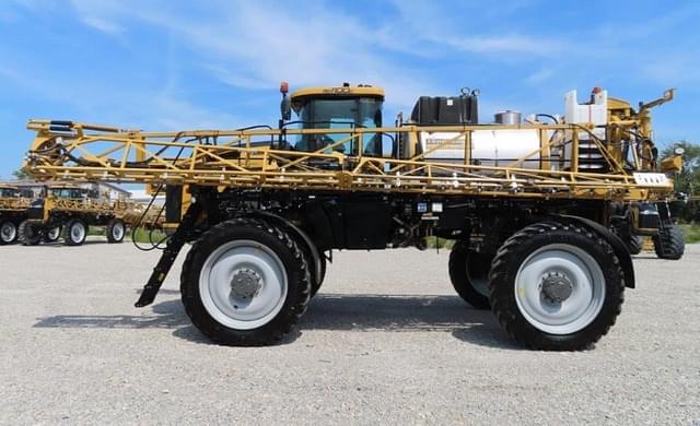 Image of RoGator RG1100C equipment image 1