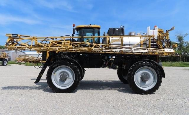 Image of RoGator RG1100C equipment image 1