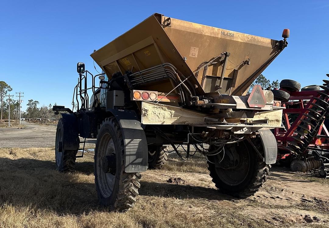Image of RoGator RG1100C Image 1