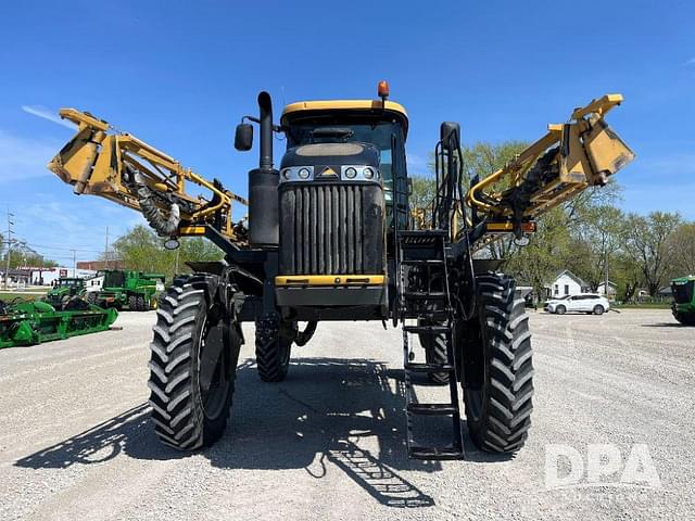 Image of RoGator RG1100C equipment image 2