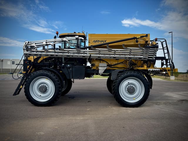 Image of RoGator RG1300C equipment image 1