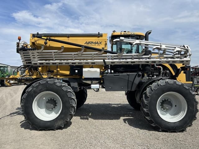 Image of RoGator RG1300C equipment image 3