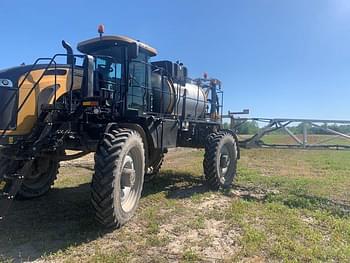 2020 RoGator RG1300C Equipment Image0