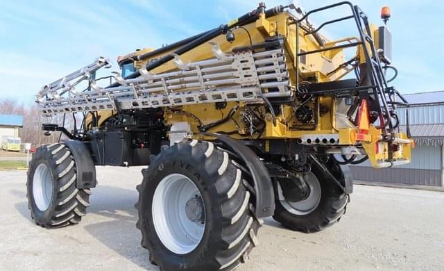 Image of RoGator RG1300C equipment image 2