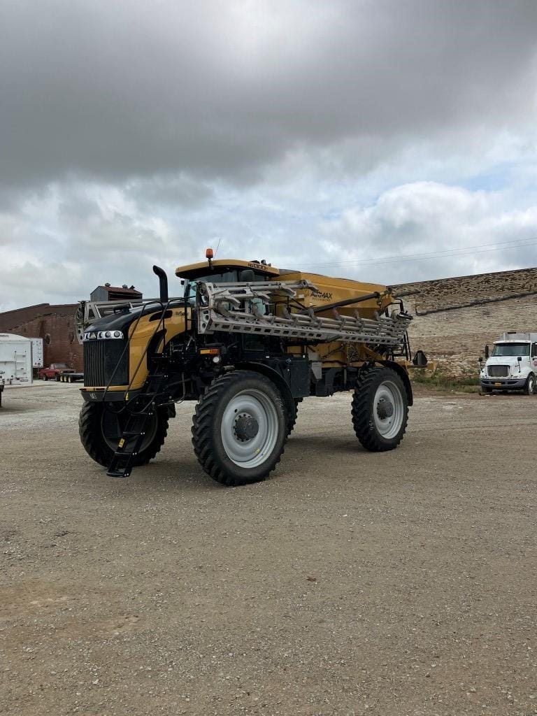 Main image RoGator RG1300C
