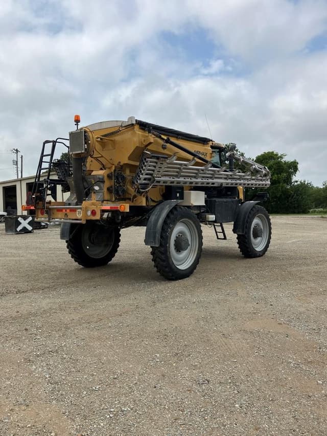 Image of RoGator RG1300C equipment image 2
