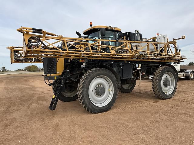 Image of RoGator RG1300C equipment image 1