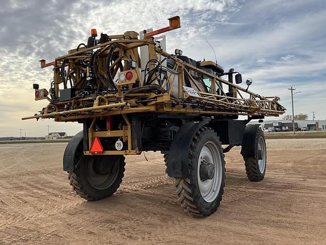 Image of RoGator RG1300C equipment image 4